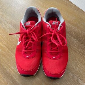 Women’s Nike Red total core training Sneakers size 9